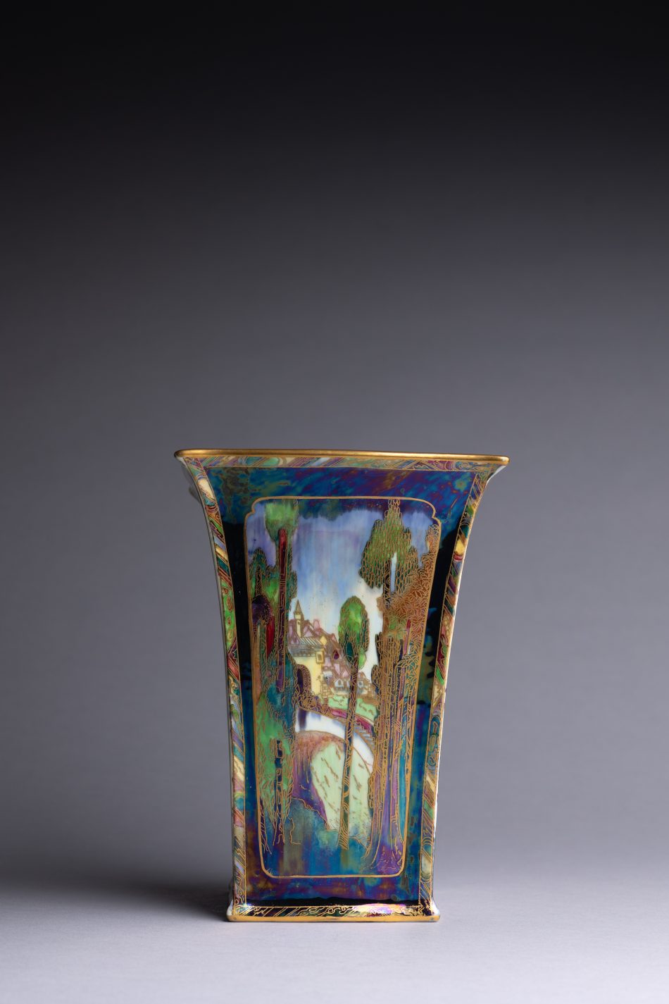 Fairyland Lustre Vase - Image 4