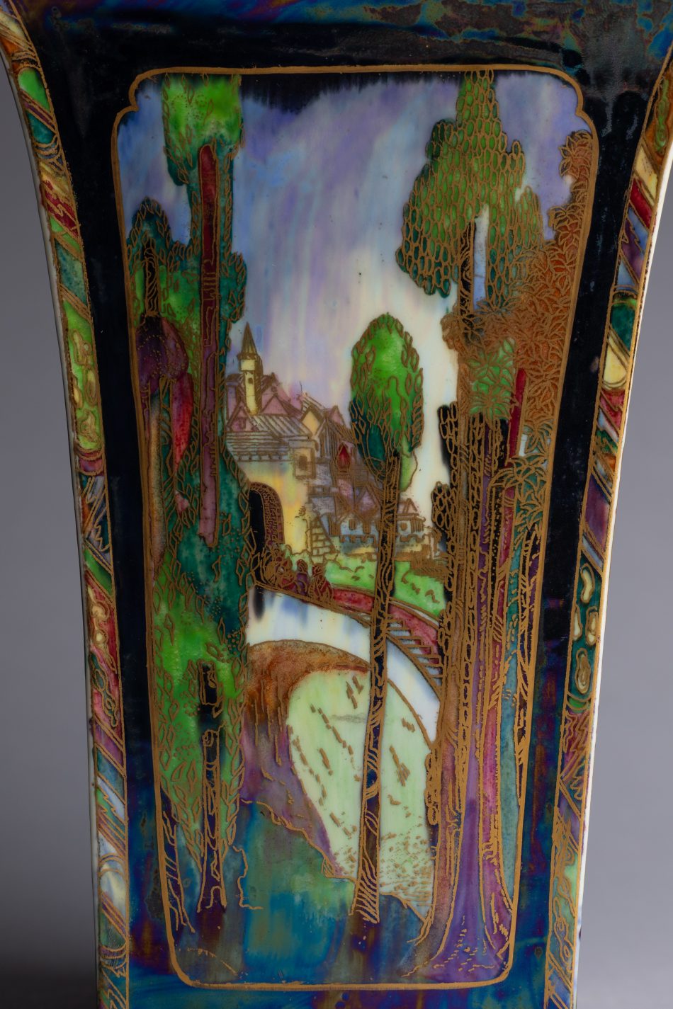 Fairyland Lustre Vase - Image 7
