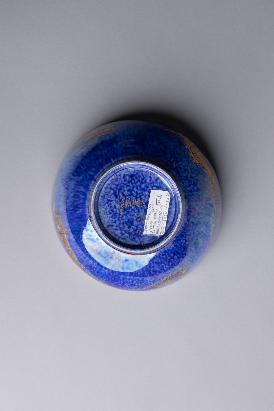 Wedgwood Lustre Hummingbird Bowl - Image 6