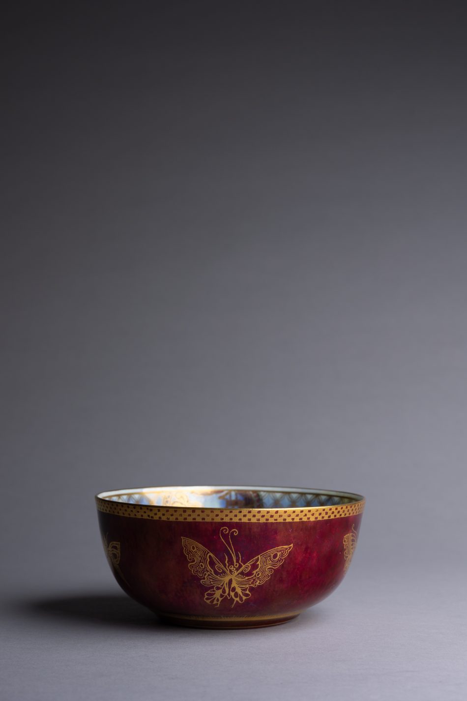 Wedgwood Red Lustre Bowl - Image 5