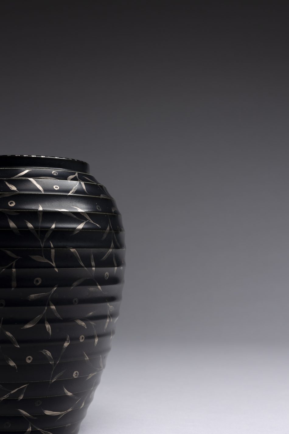 Louise Powell Wedgwood Vase - Image 5